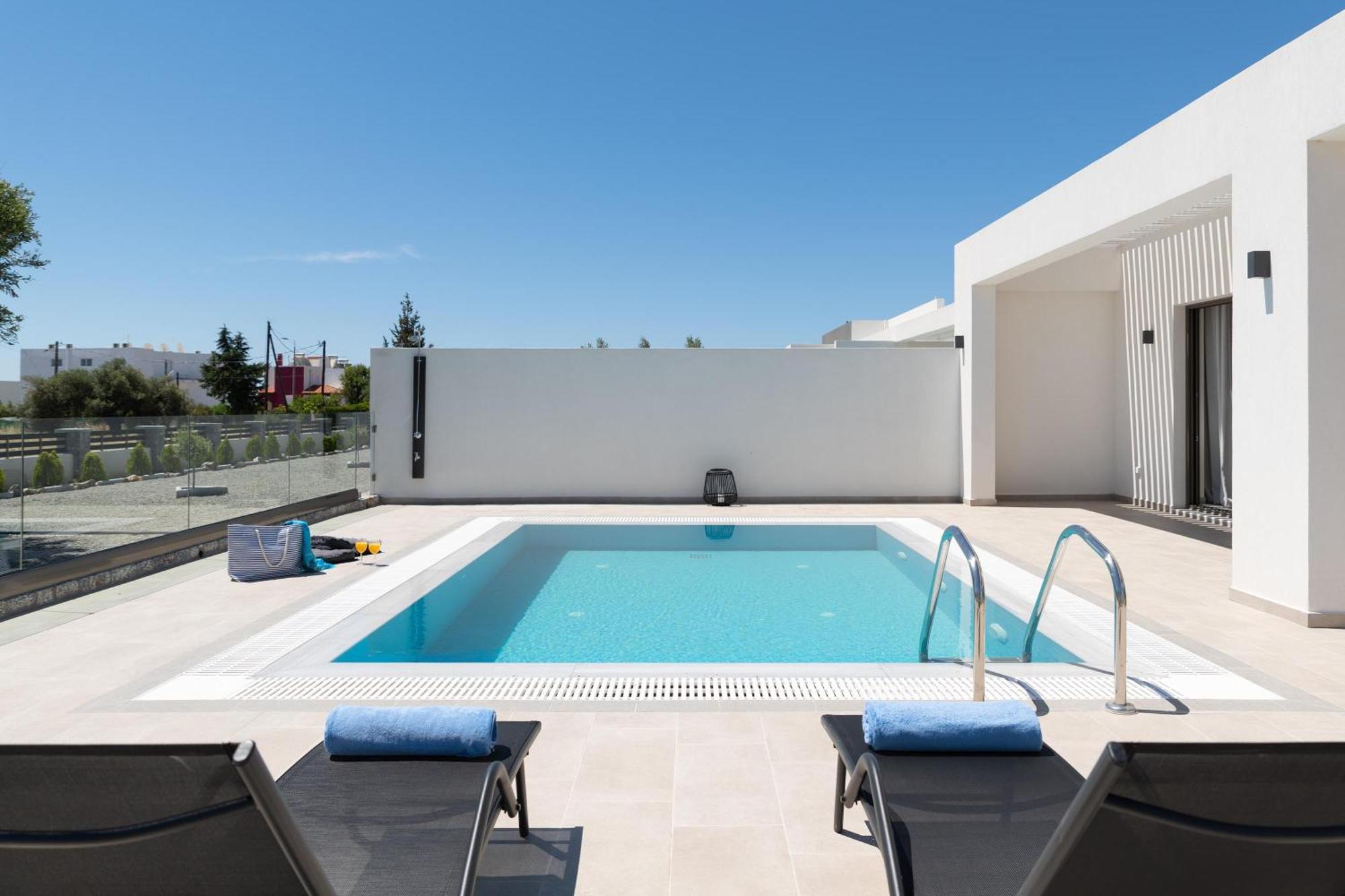 Armonia Suites Γεννάδι Εξωτερικό φωτογραφία